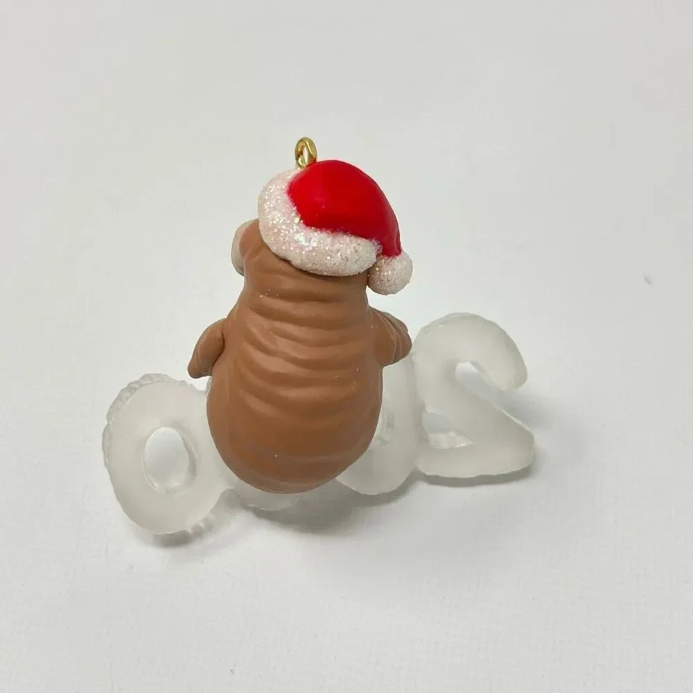 Hallmark Keepsake Tree Christmas Ornament Cool Decade Series 2000 Walrus